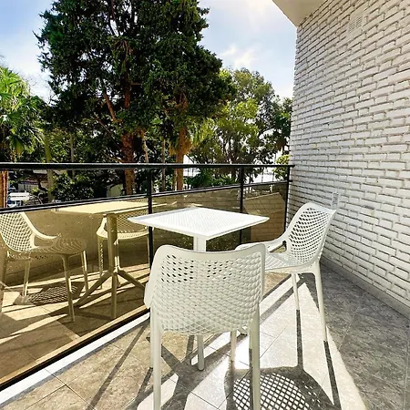 Skol 131 - Studio At Skol Building In Marbella Centre With Sea Views. Exterior photo